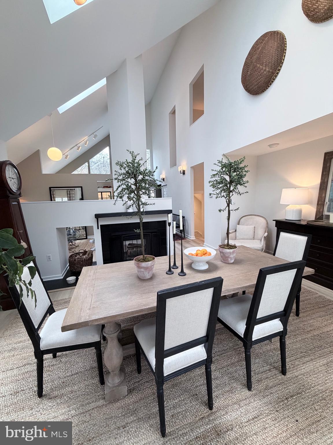 11504 TURNBRIDGE LANE