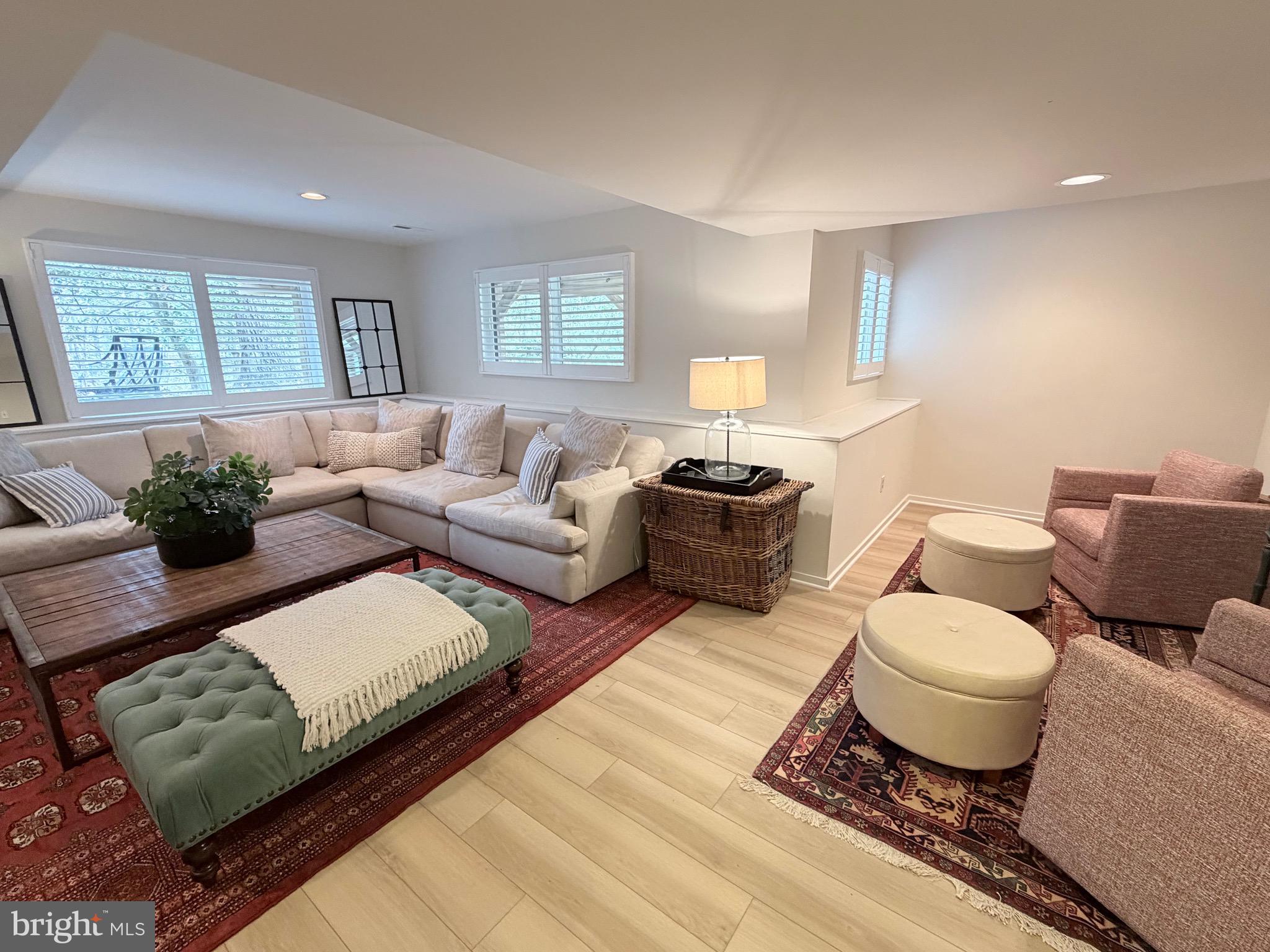 11504 TURNBRIDGE LANE