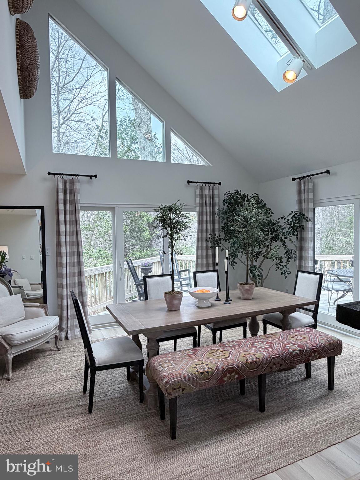 11504 TURNBRIDGE LANE