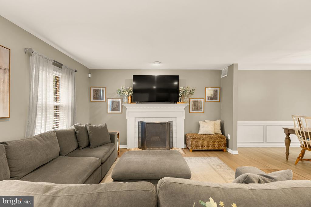 2504 FAUQUIER LANE
