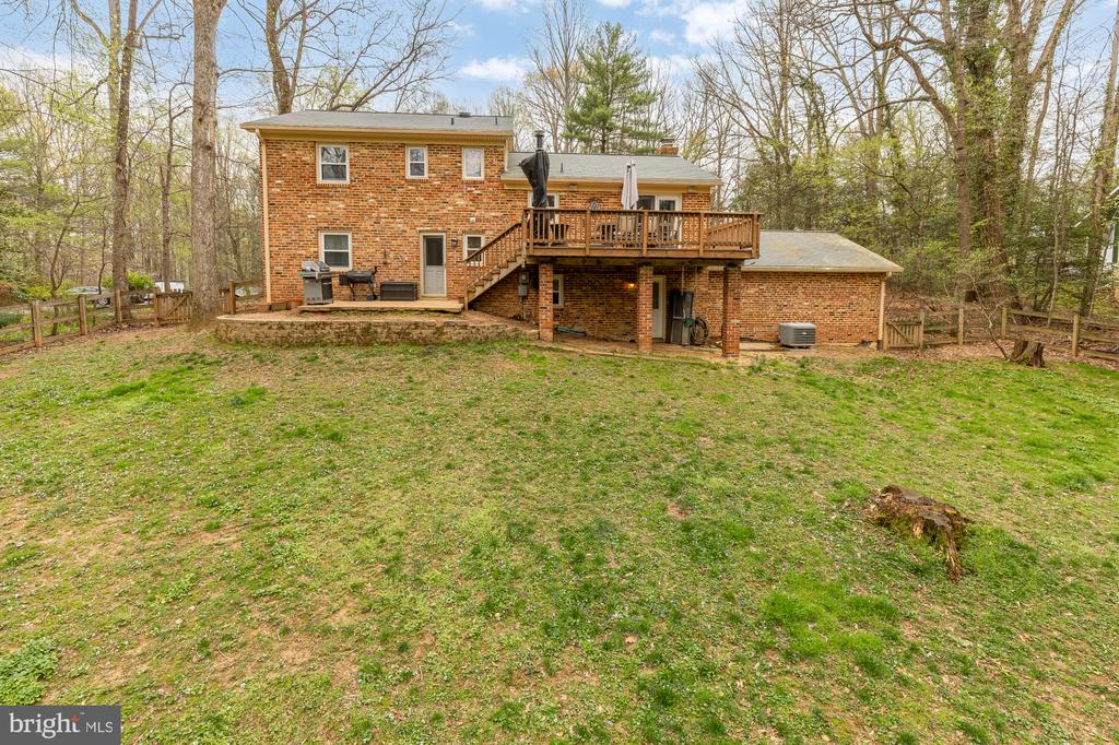 2504 FAUQUIER LANE