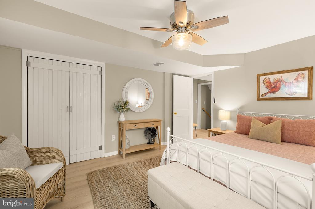 2504 FAUQUIER LANE
