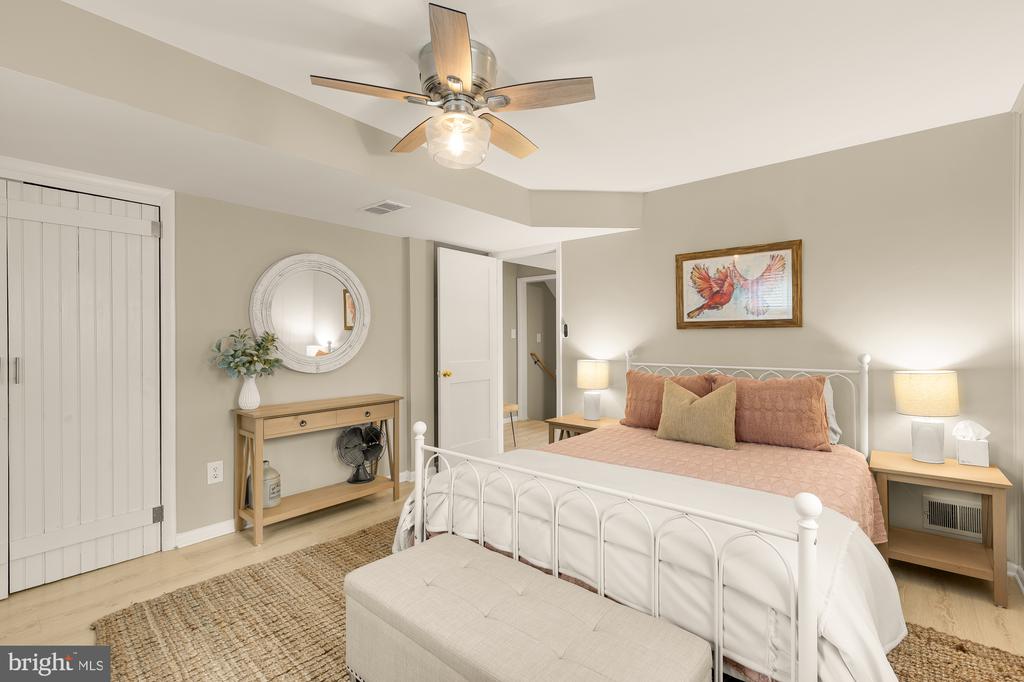 2504 FAUQUIER LANE