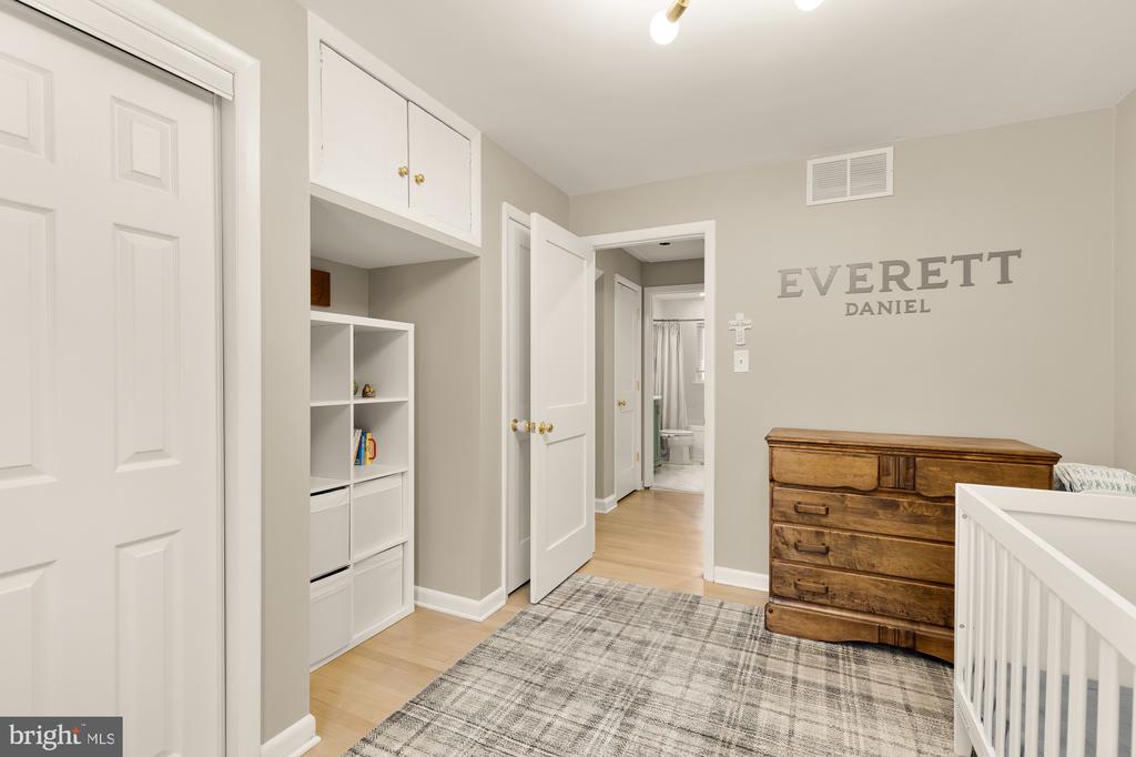2504 FAUQUIER LANE