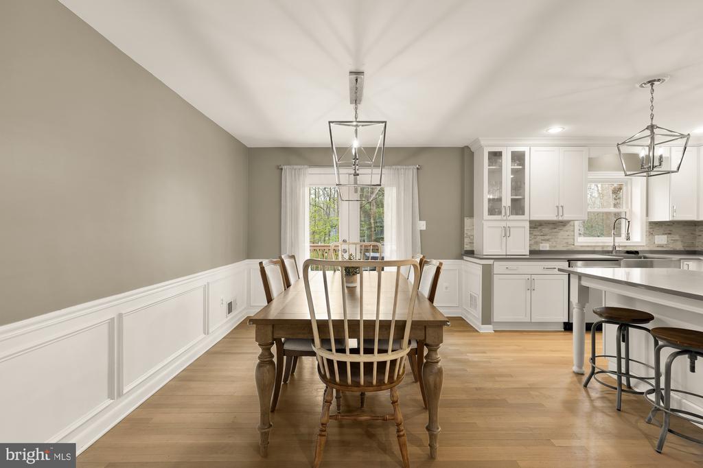 2504 FAUQUIER LANE