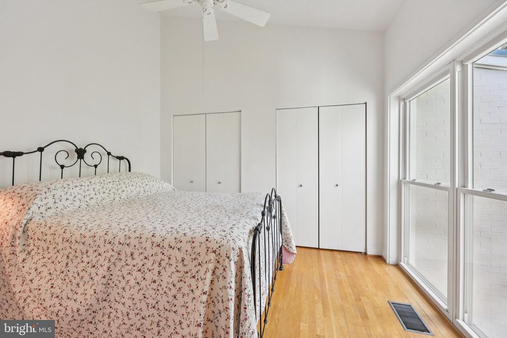 11441 WATERVIEW CLUSTER