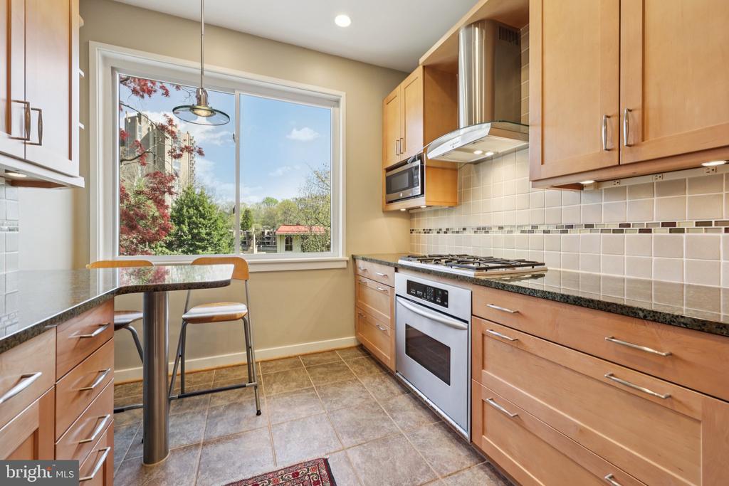 11441 WATERVIEW CLUSTER