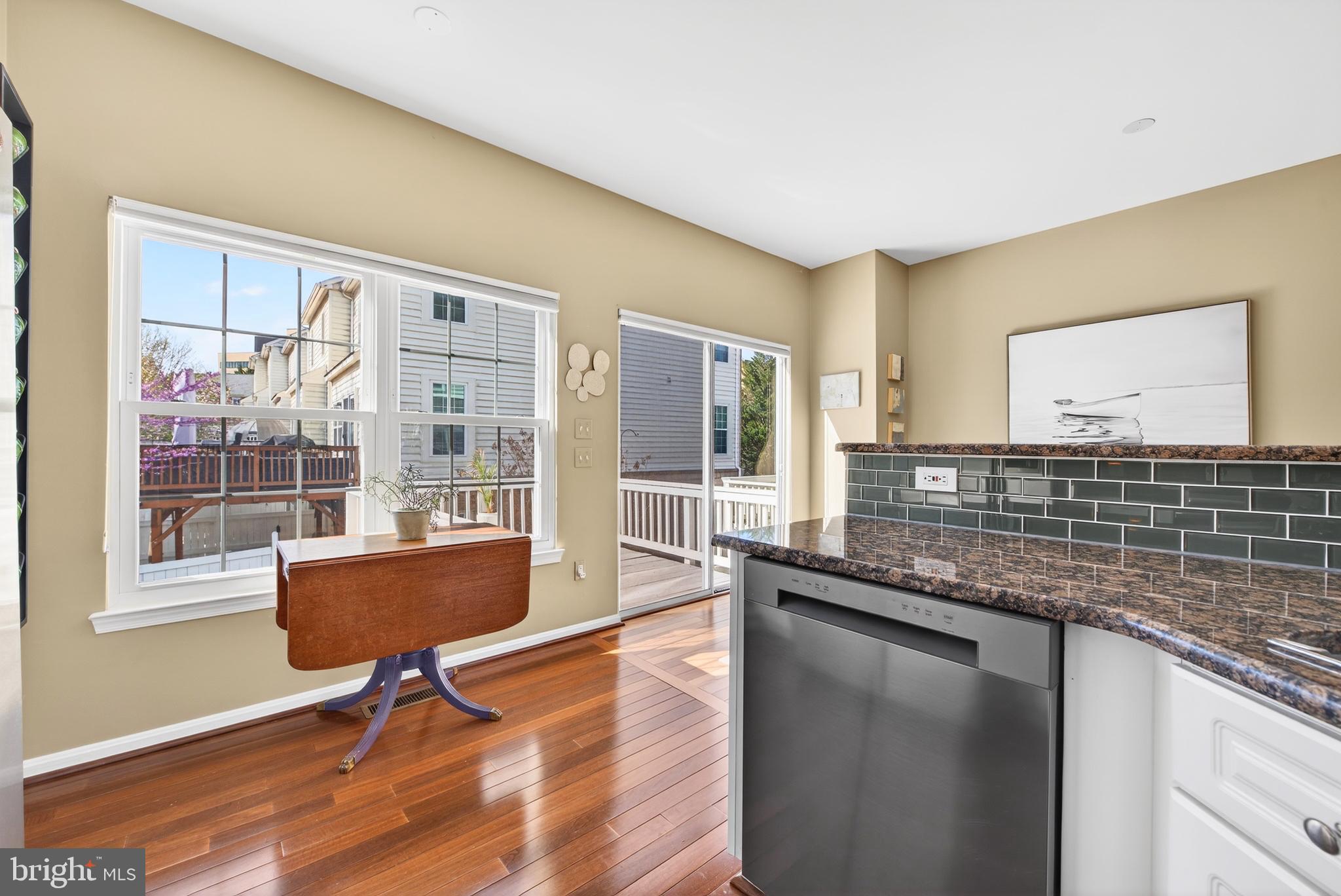 12017 EDGEMERE CIRCLE