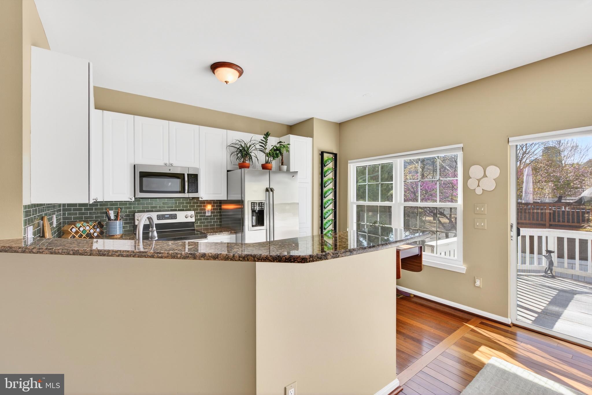 12017 EDGEMERE CIRCLE