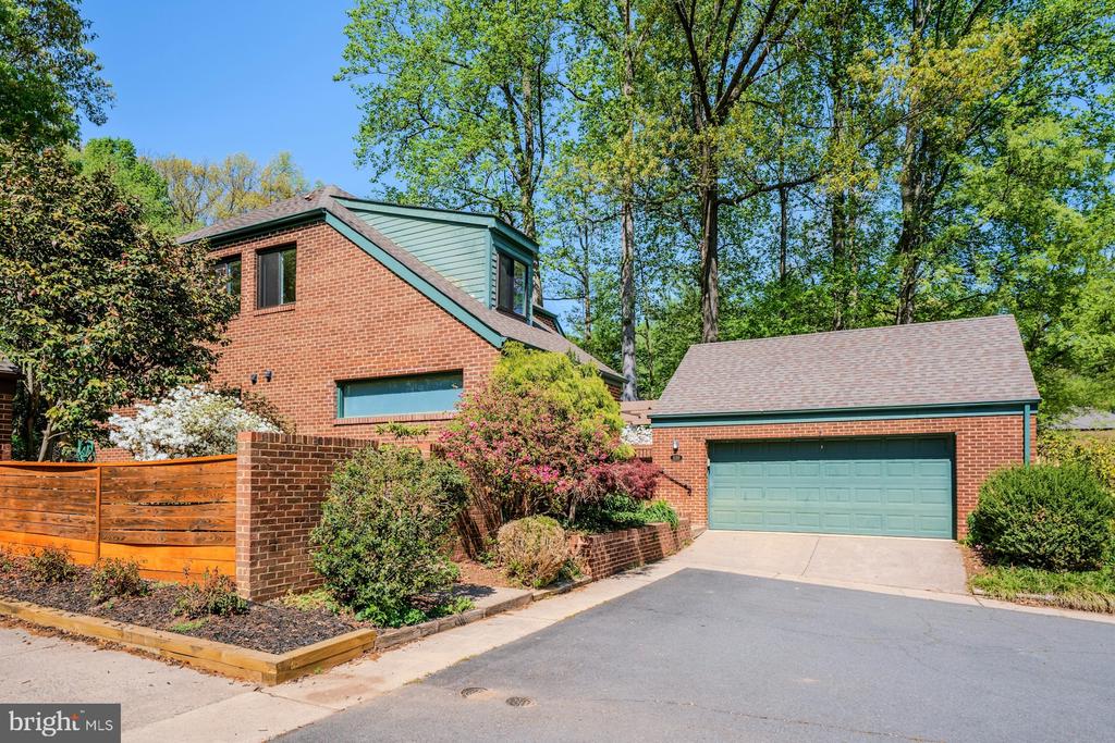 11310 HARBORSIDE CLUSTER