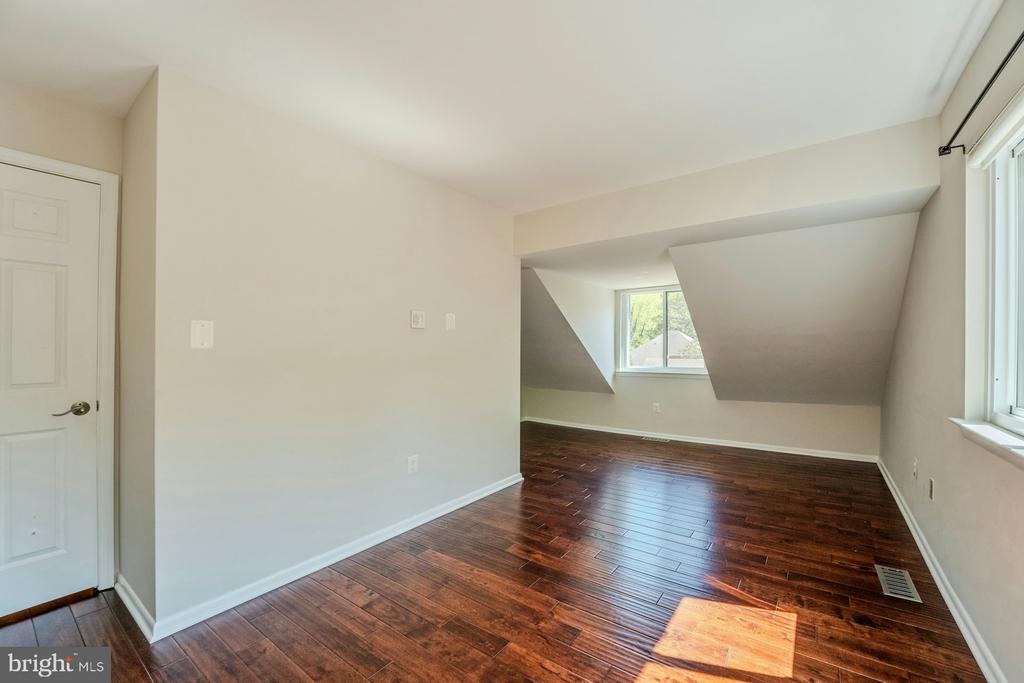 11310 HARBORSIDE CLUSTER