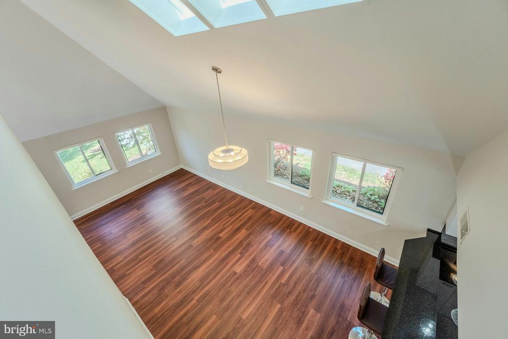 11310 HARBORSIDE CLUSTER