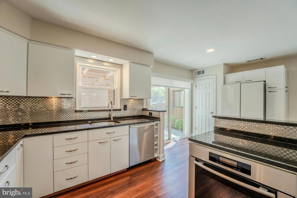 11310 HARBORSIDE CLUSTER