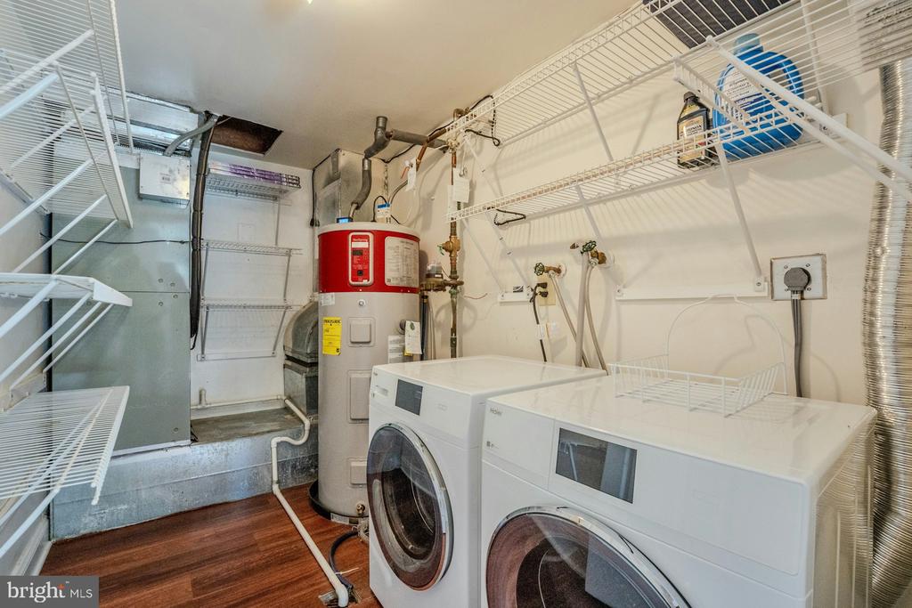 11310 HARBORSIDE CLUSTER