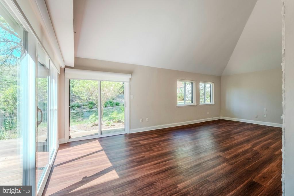 11310 HARBORSIDE CLUSTER