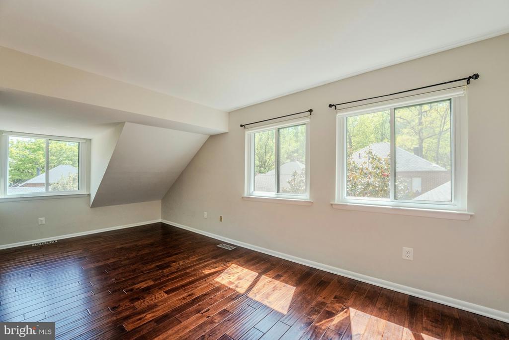 11310 HARBORSIDE CLUSTER