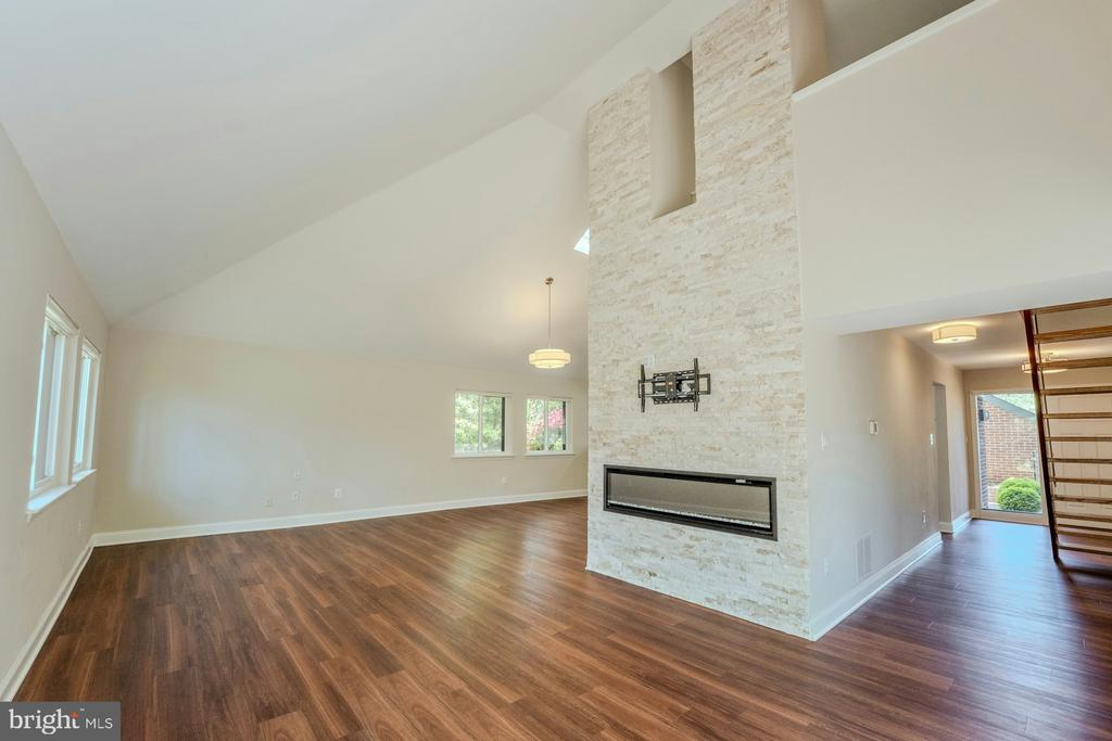 11310 HARBORSIDE CLUSTER