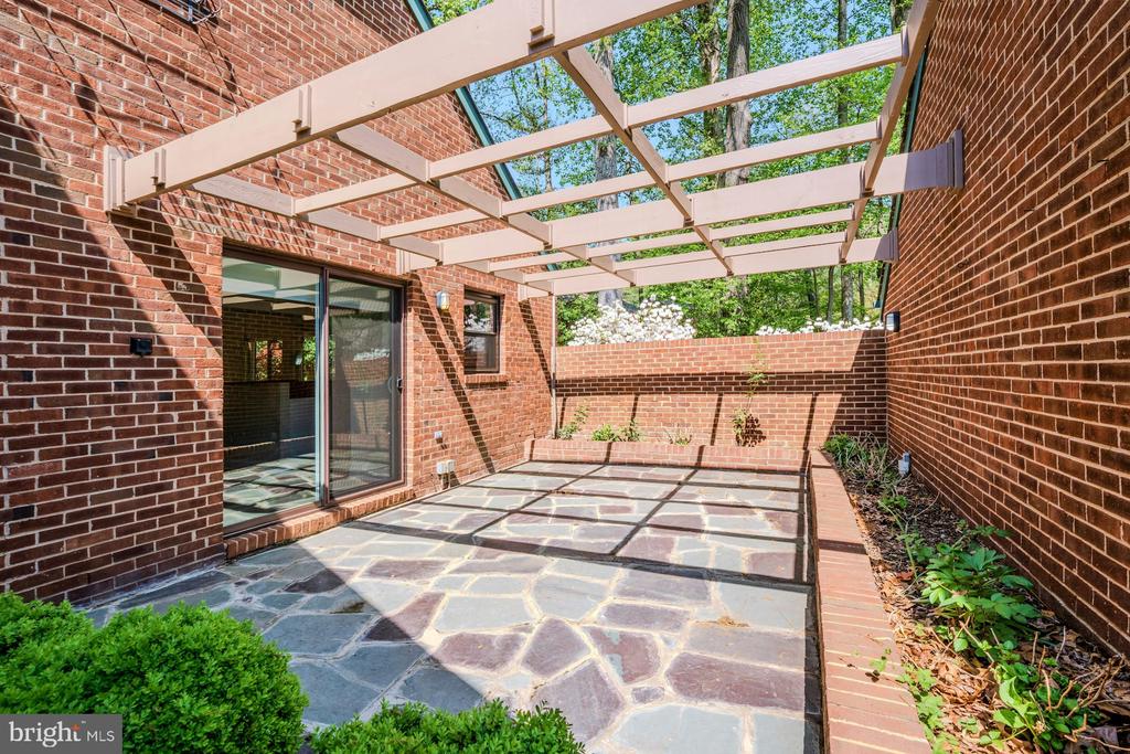 11310 HARBORSIDE CLUSTER