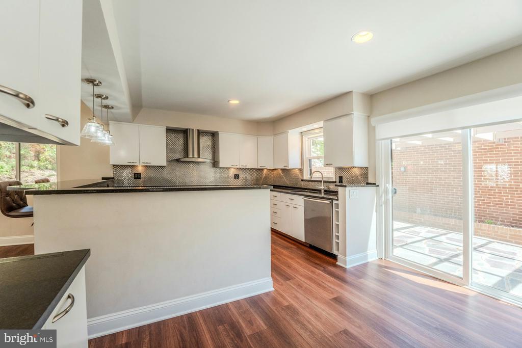 11310 HARBORSIDE CLUSTER