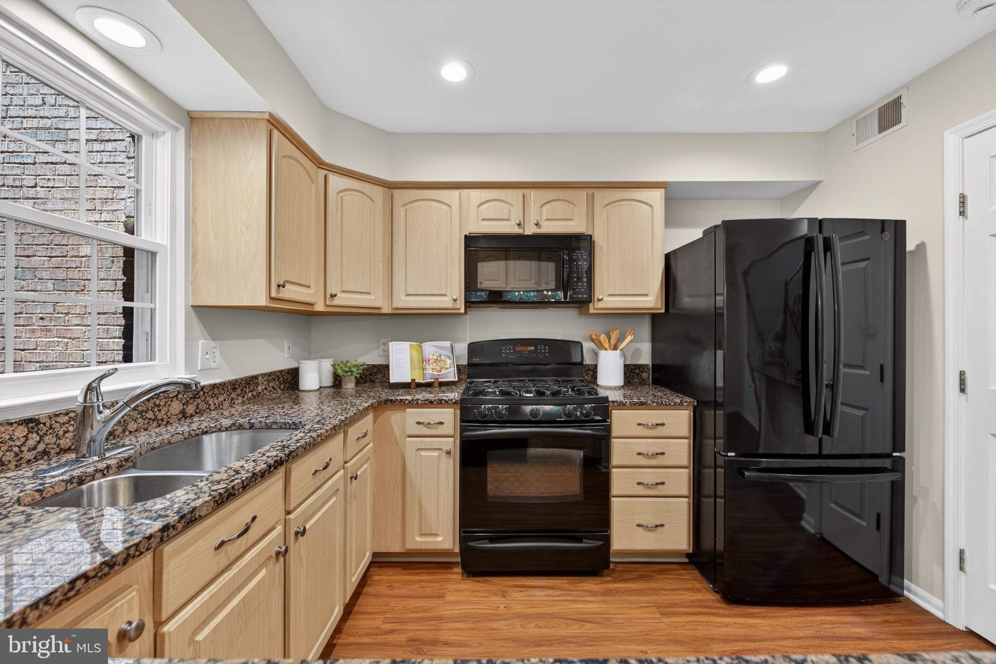 1409 PARK GARDEN LANE
