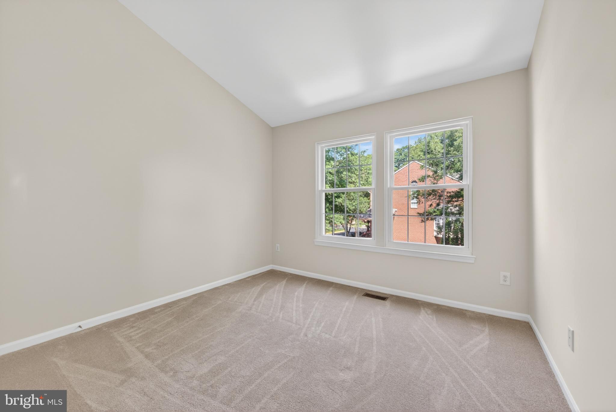 1409 PARK GARDEN LANE