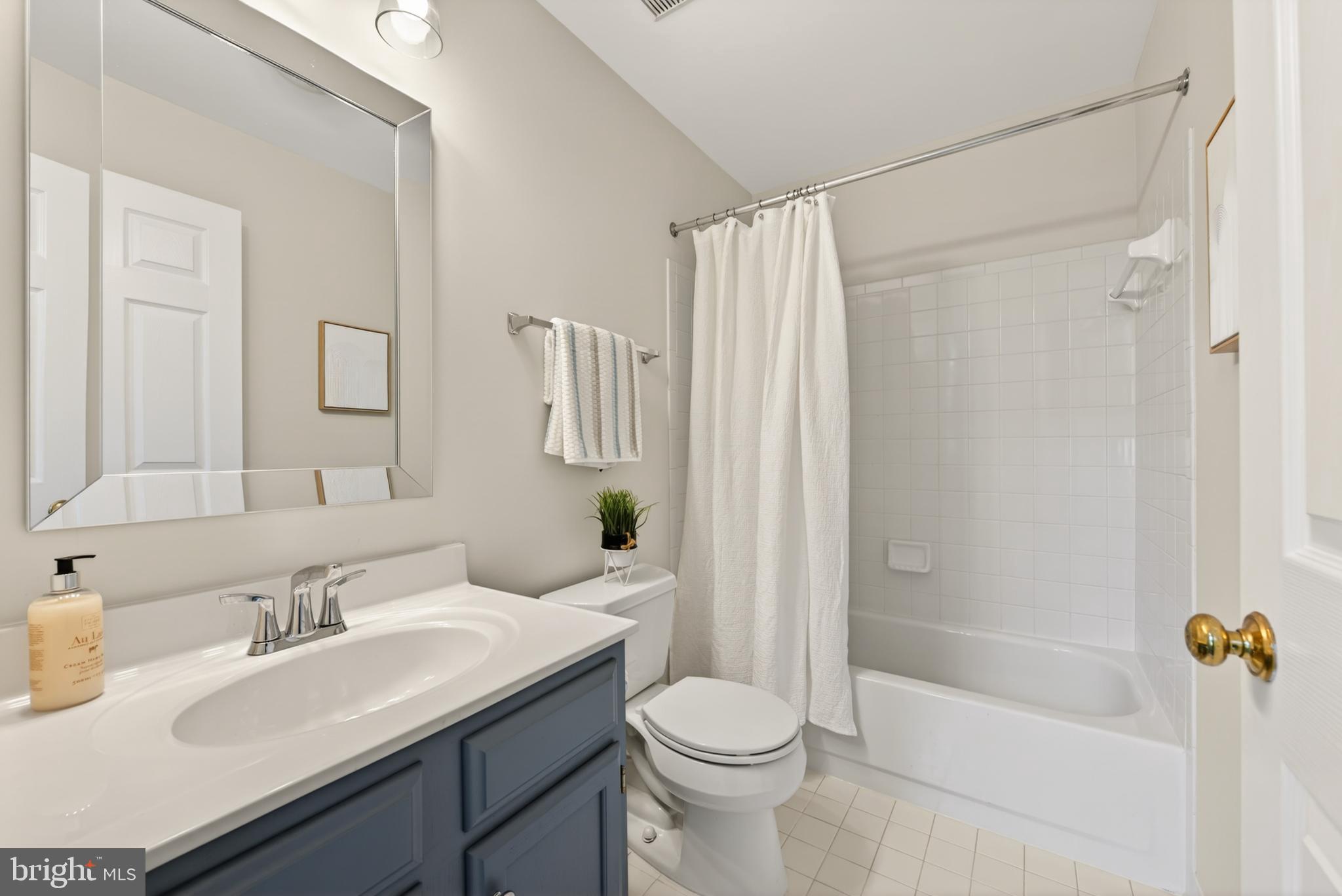1409 PARK GARDEN LANE