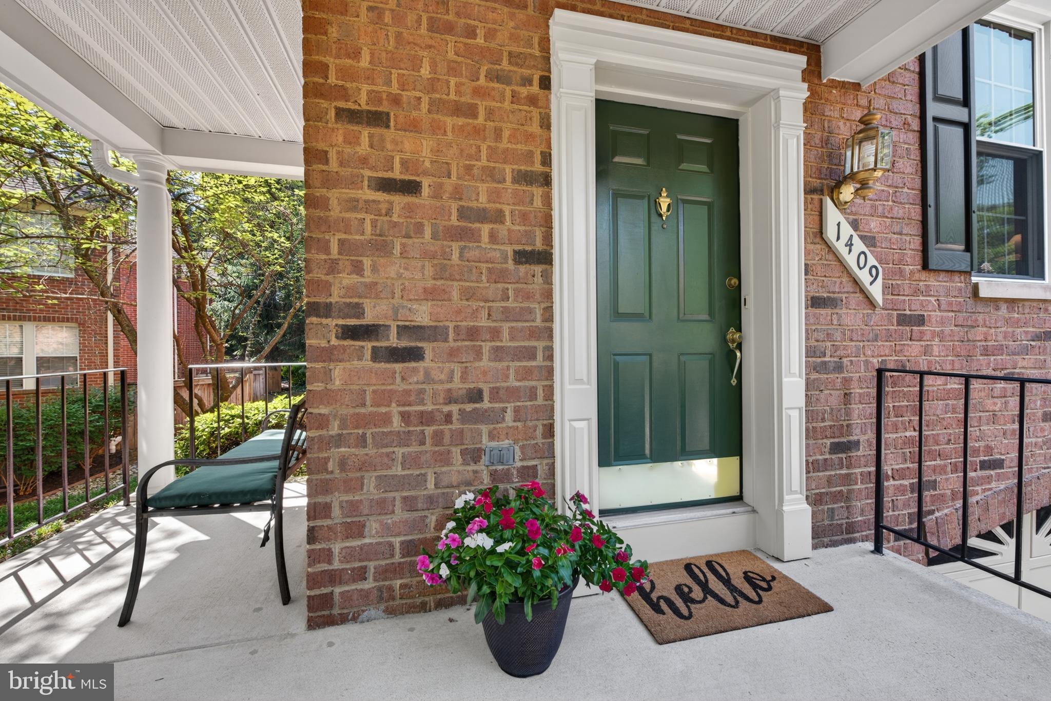 1409 PARK GARDEN LANE