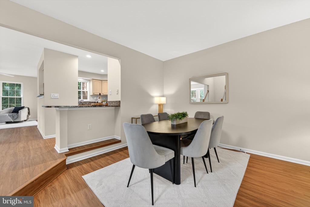 1409 PARK GARDEN LANE