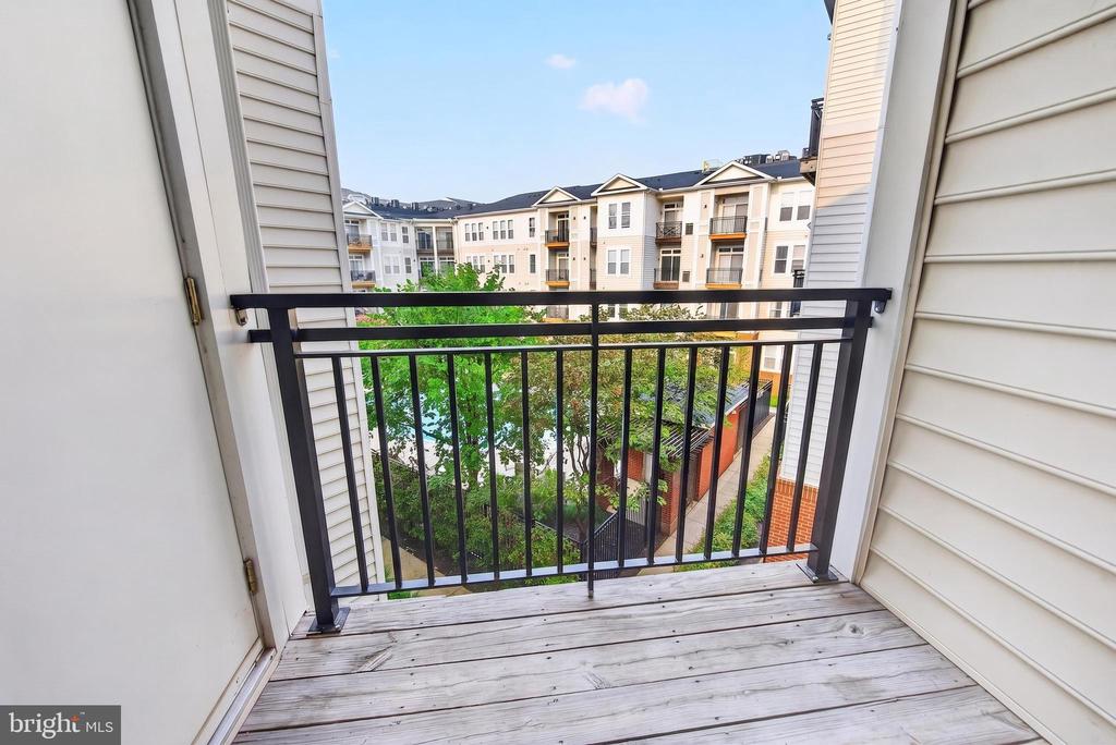2655 PROSPERITY AVENUE Unit: 311