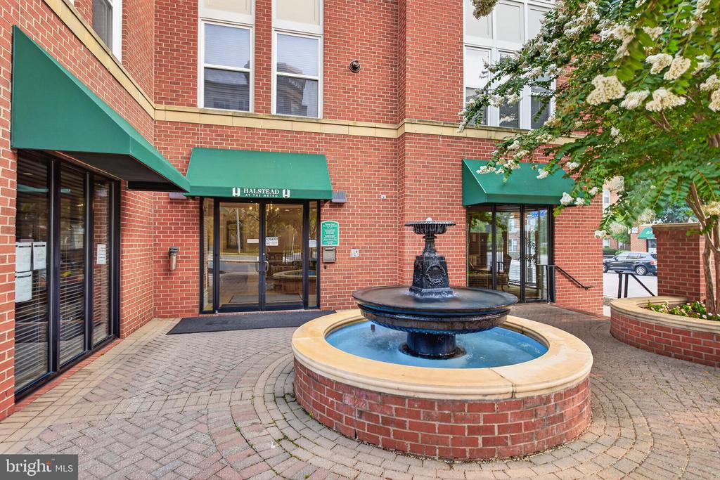 2655 PROSPERITY AVENUE Unit: 311