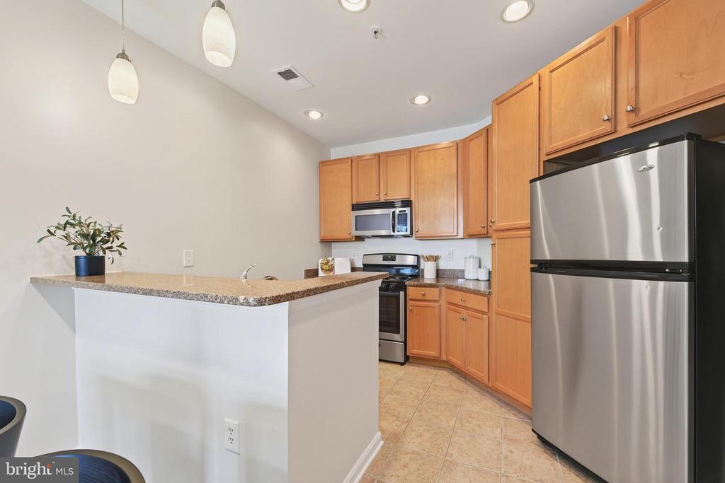 2655 PROSPERITY AVENUE Unit: 311