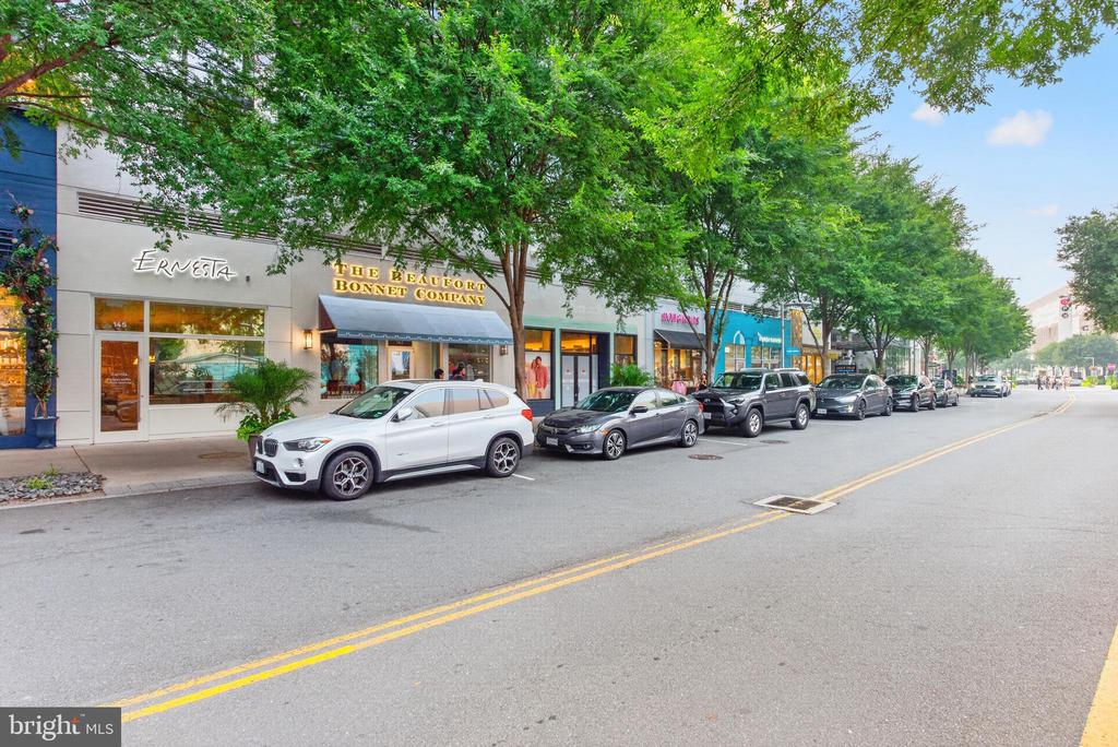 2655 PROSPERITY AVENUE Unit: 311
