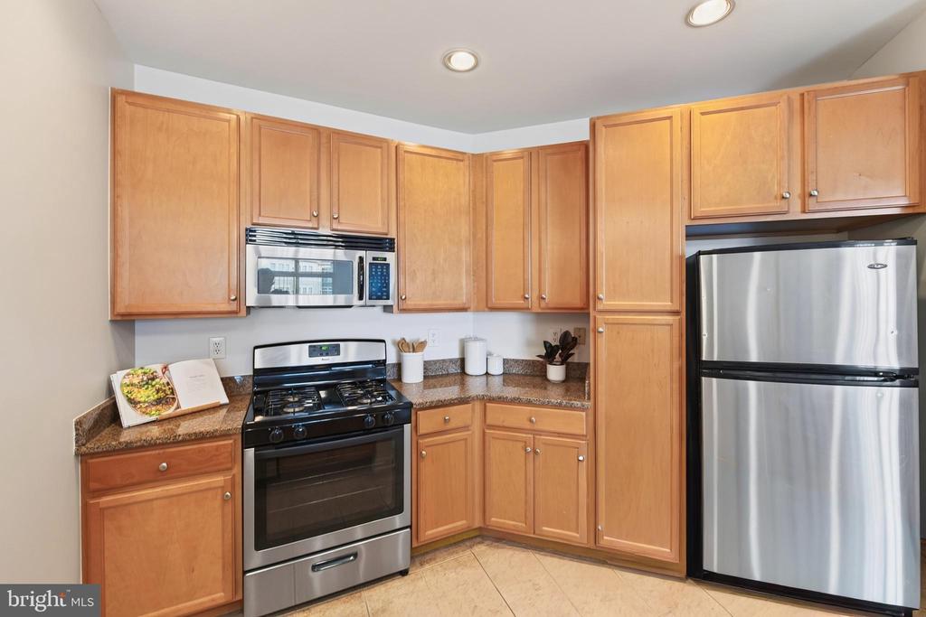 2655 PROSPERITY AVENUE Unit: 311