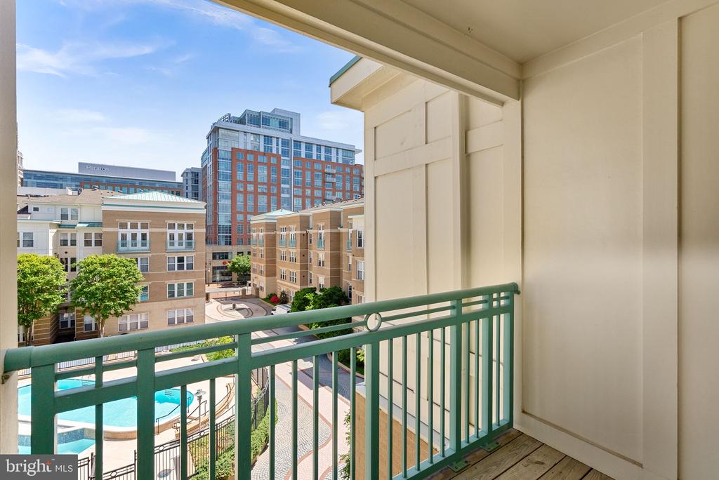 12001 MARKET STREET 432