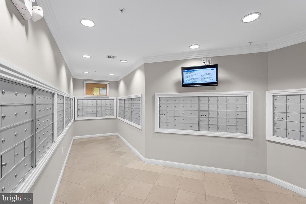 12001 MARKET STREET 432
