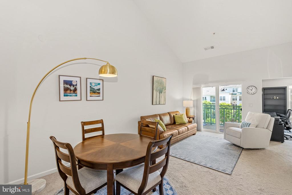 12001 MARKET STREET 432
