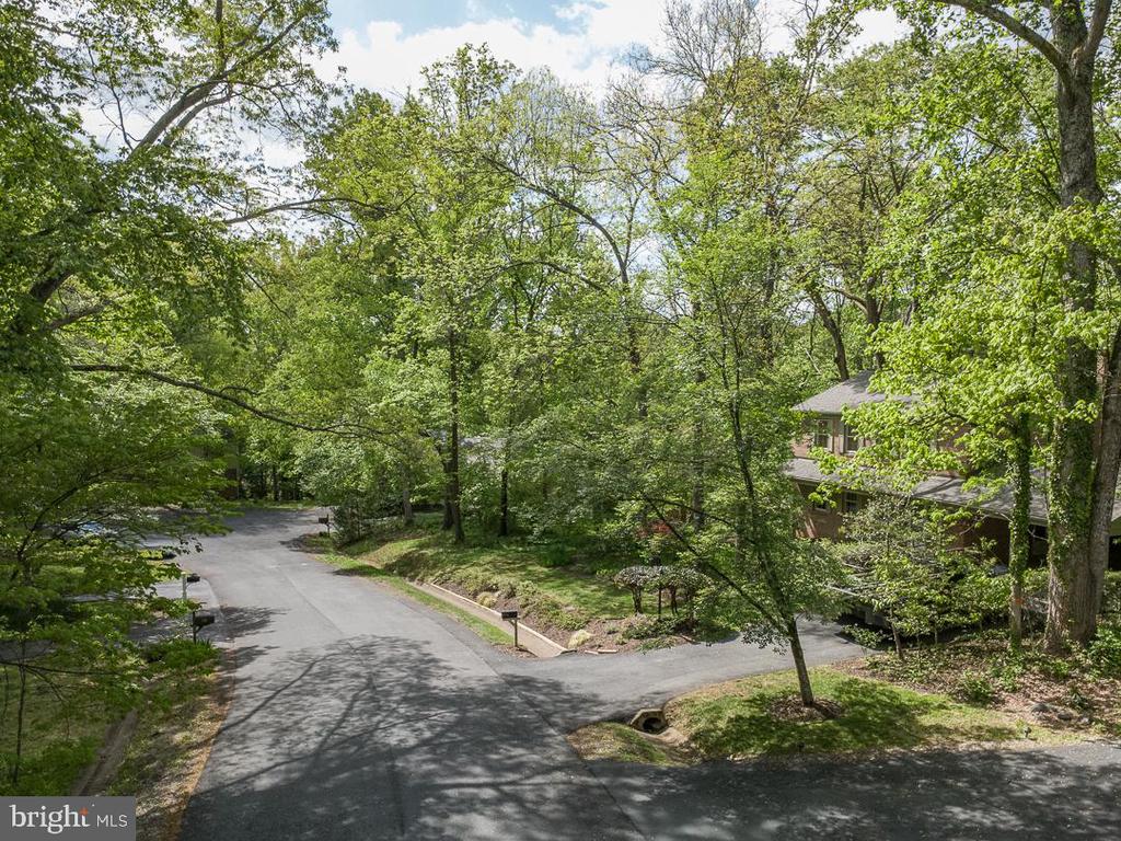 2302 SHORT RIDGE ROAD
