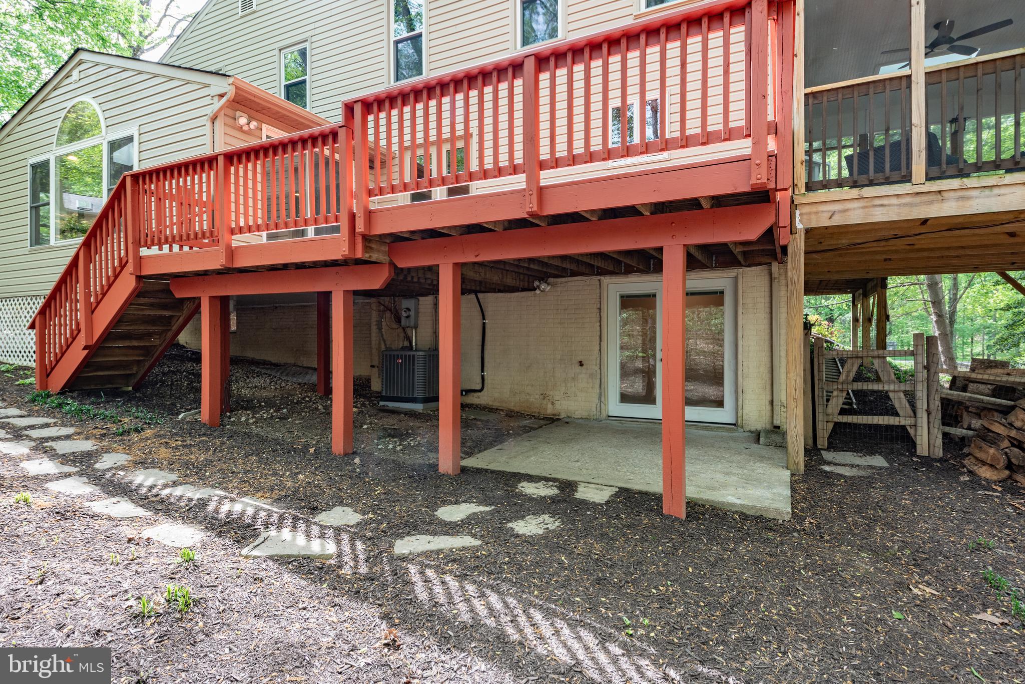 1626 MONTMORENCY DRIVE