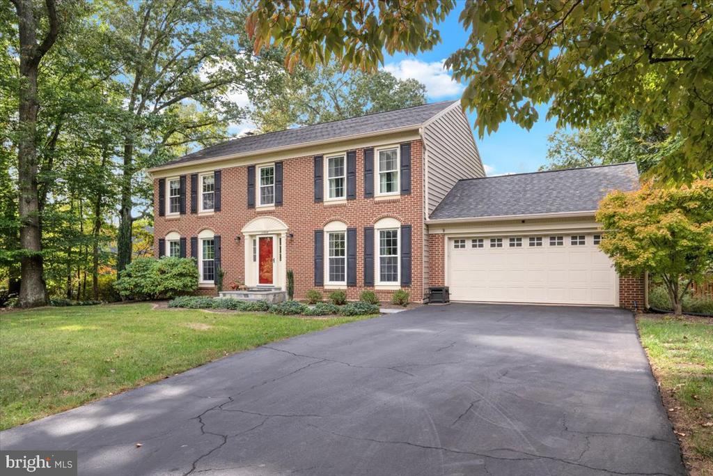 11556 SOUTHINGTON LANE