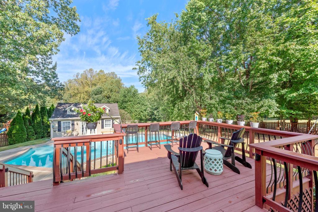 11556 SOUTHINGTON LANE