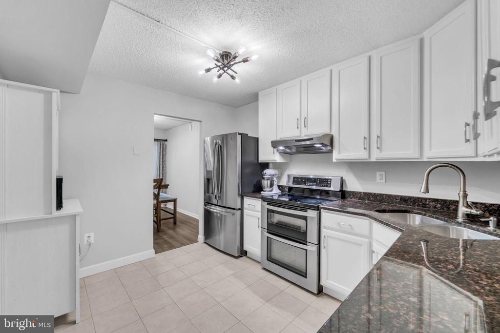 11743 LEDURA COURT Unit: 104