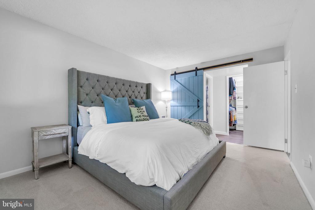 11743 LEDURA COURT Unit: 104
