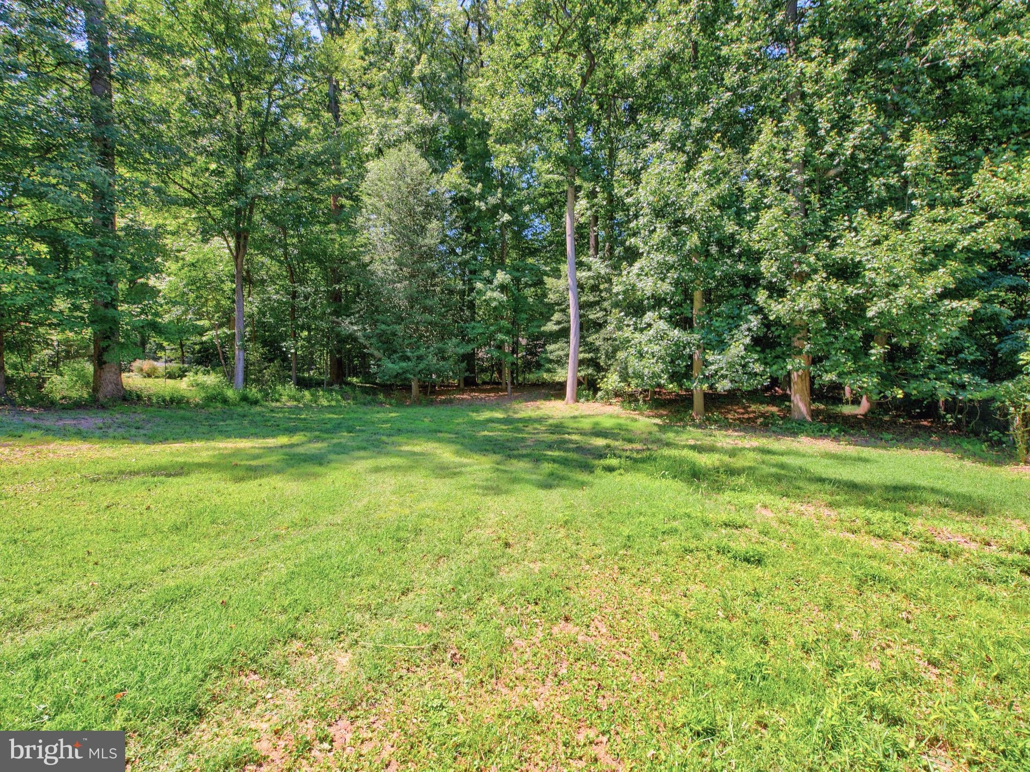 9040 WEANT DRIVE