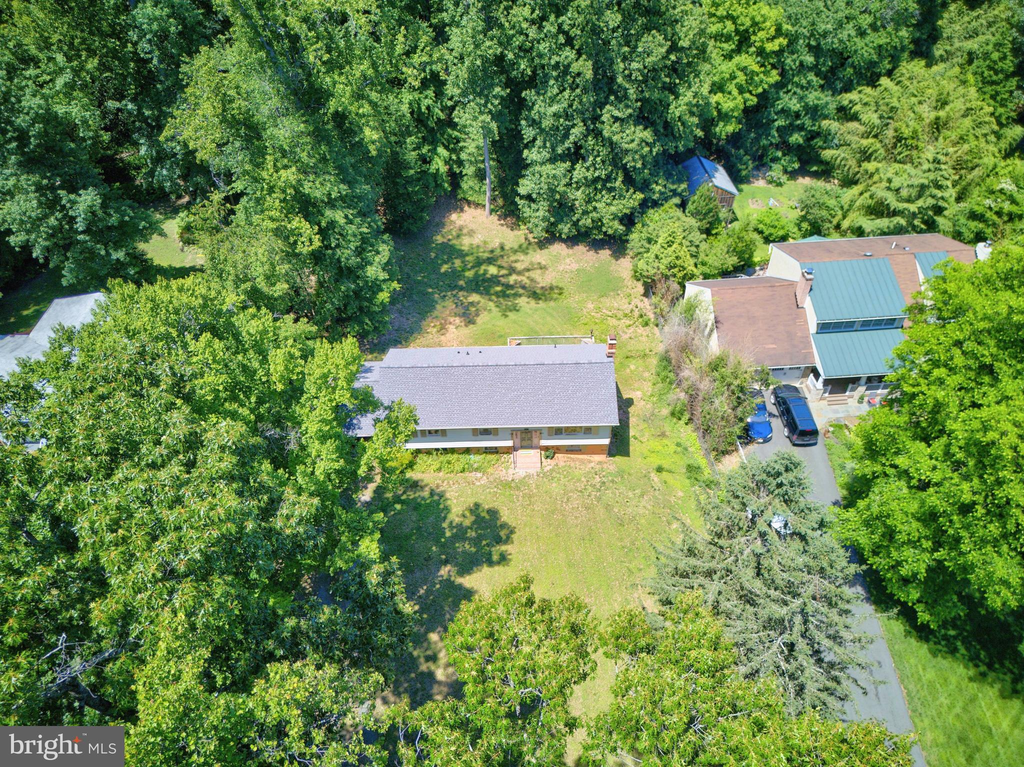 9040 WEANT DRIVE