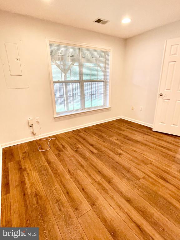2403 CYPRESS GREEN LANE