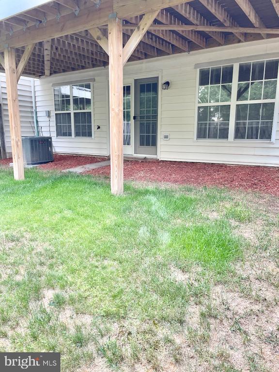 2403 CYPRESS GREEN LANE