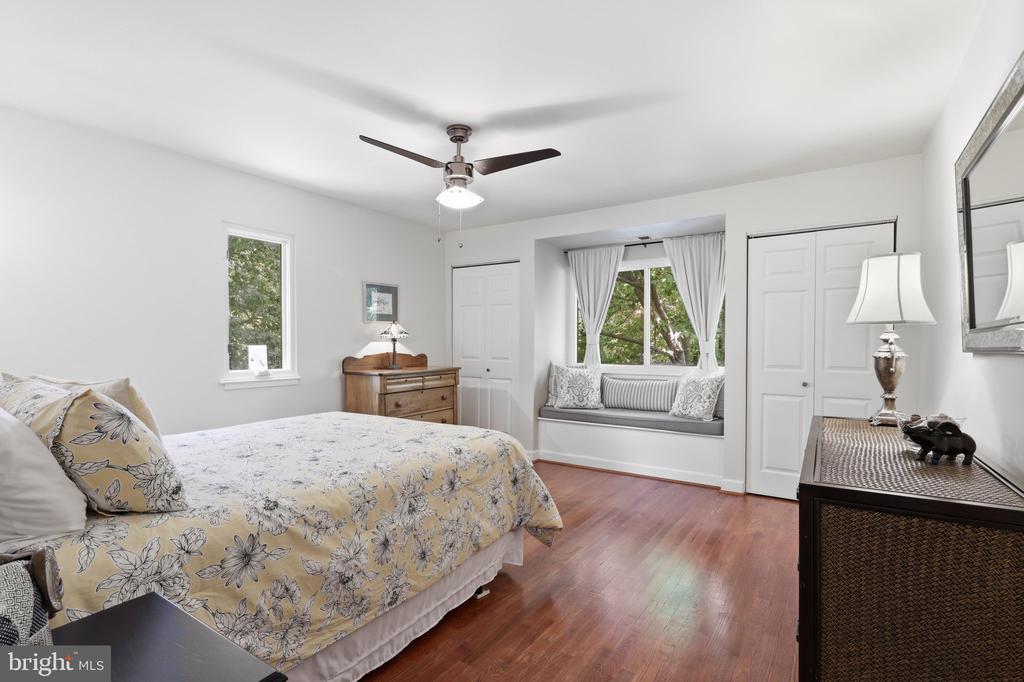 11615 HUNTERS GREEN COURT