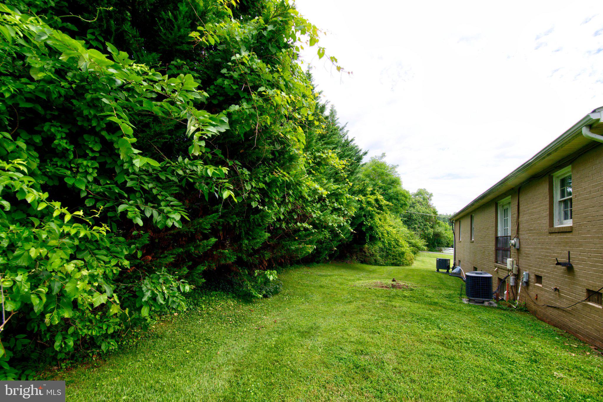 900 WALKER ROAD