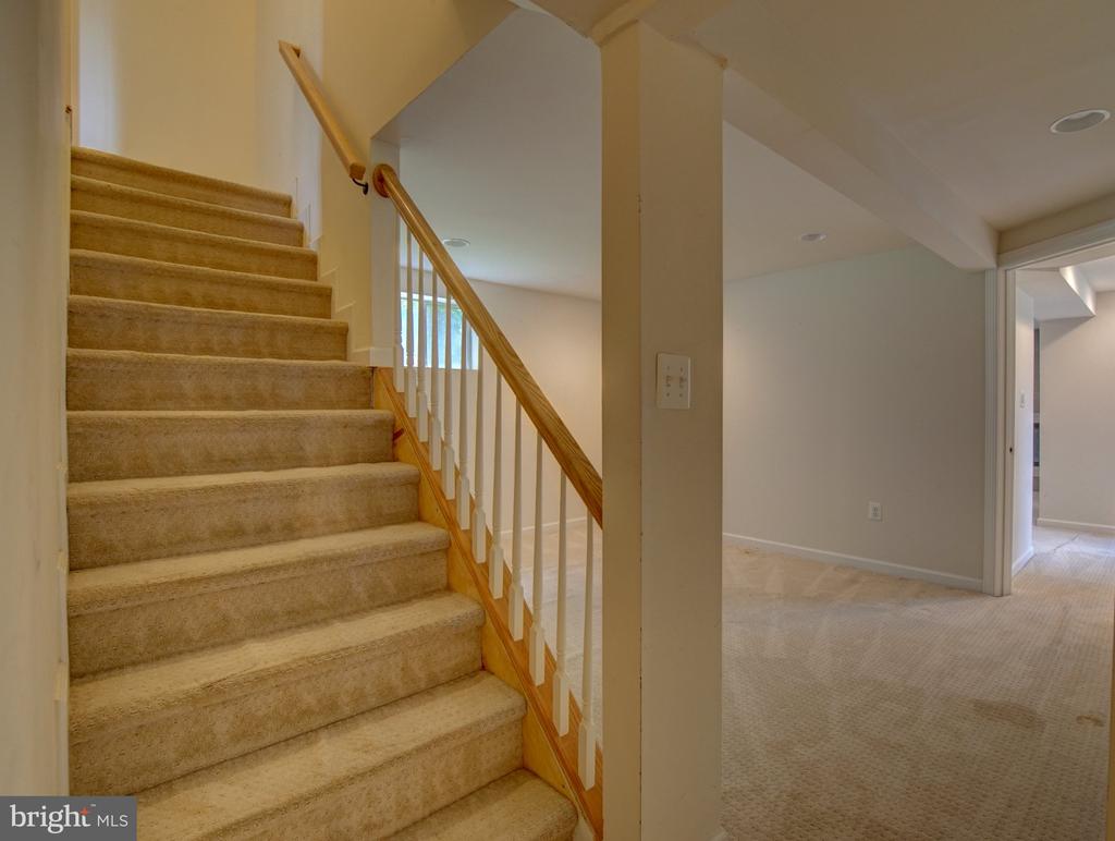 900 WALKER ROAD