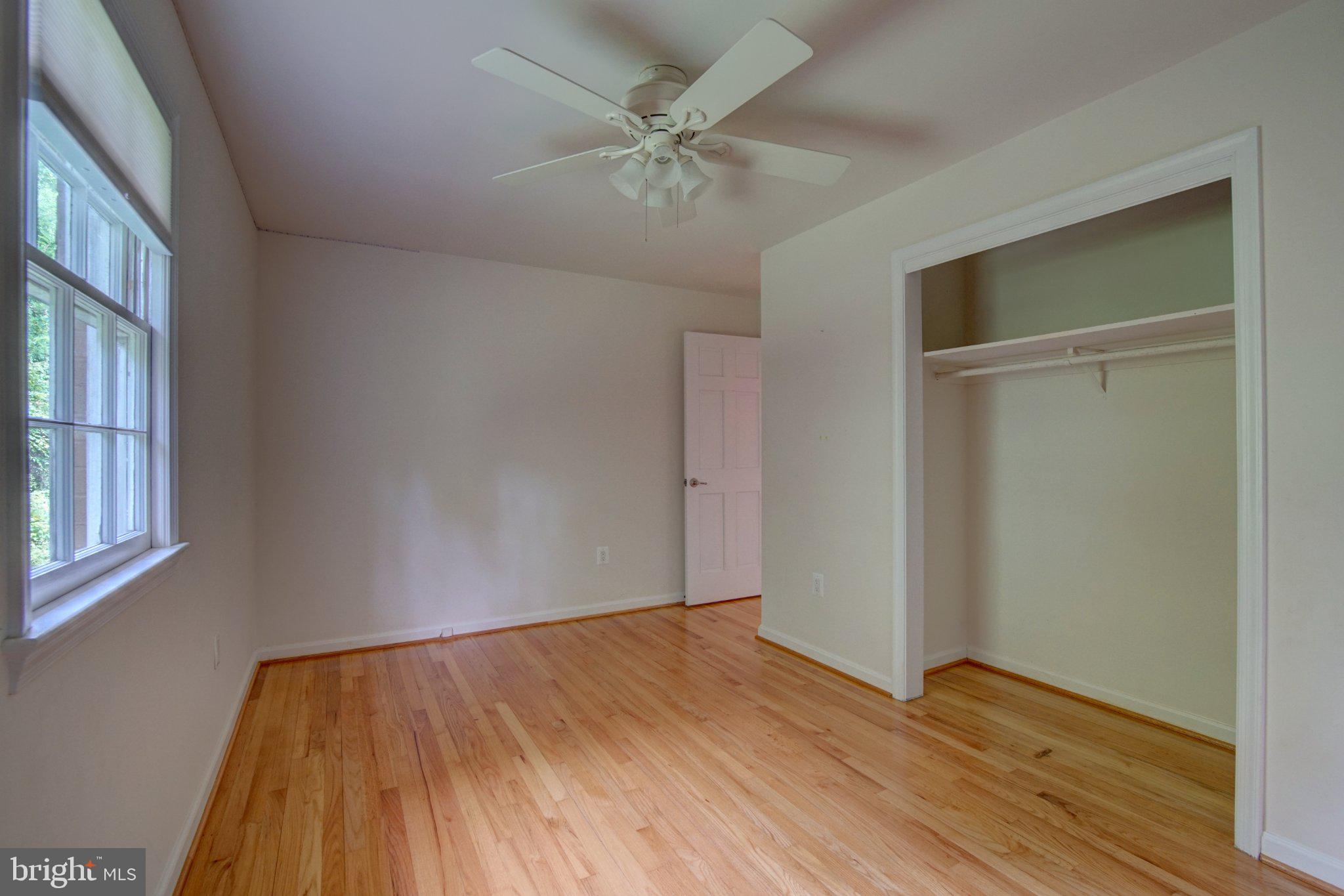 900 WALKER ROAD